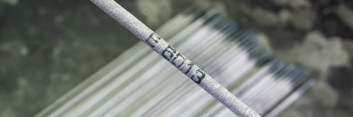 foco a electrodo 6013 uno de los electrodos mas elegidos para soldar por su facilidad de uso